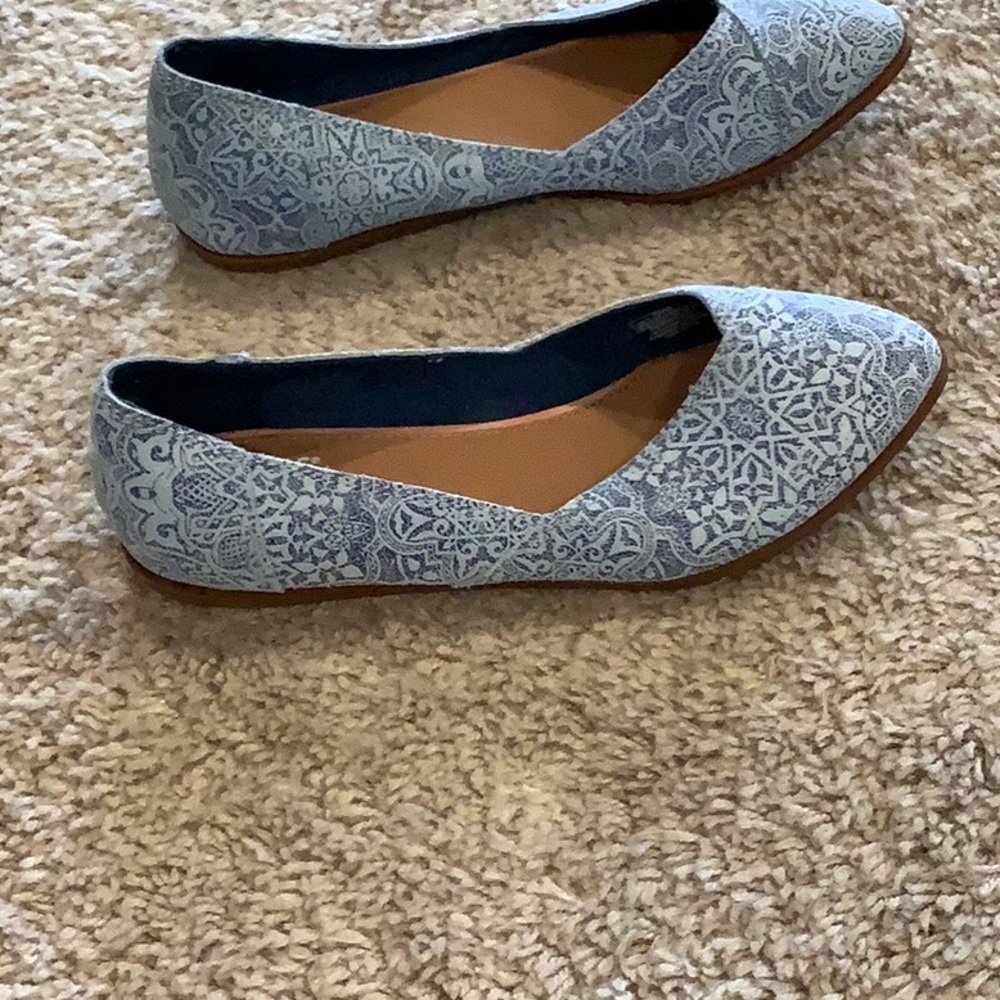 Toms Pointed Toe Flat - image 3